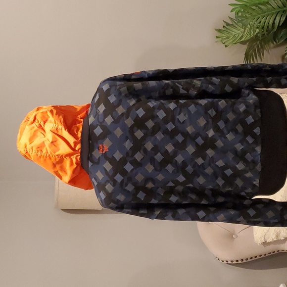 MCM Camo Hoodie Jacket - Picture 11 of 12